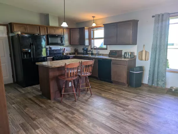 Decorah, IA 52101,1713 Terrace RD