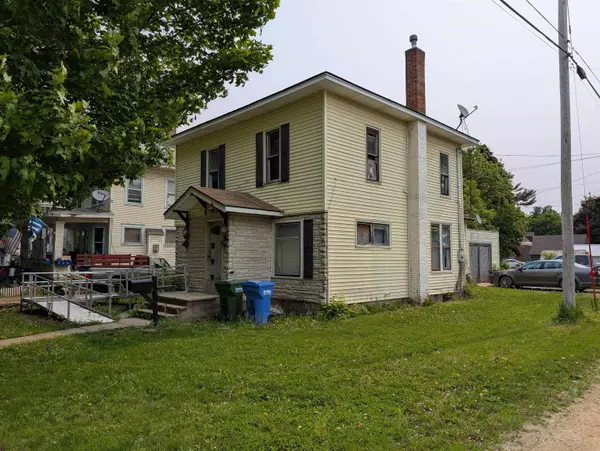 Cresco, IA 52136,513 N Elm ST