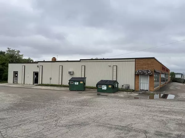 West Union, IA 52175,611 W Bradford ST