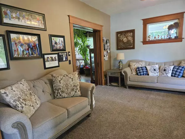 Cresco, IA 52136,511 2nd St. West