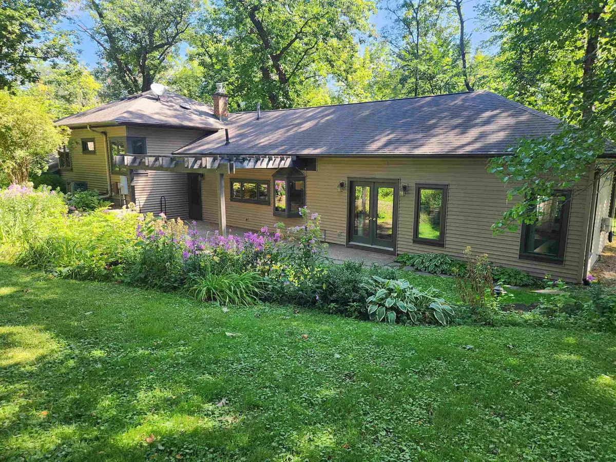 Cedar Falls, IA 50613,2125 Greenwood AVE