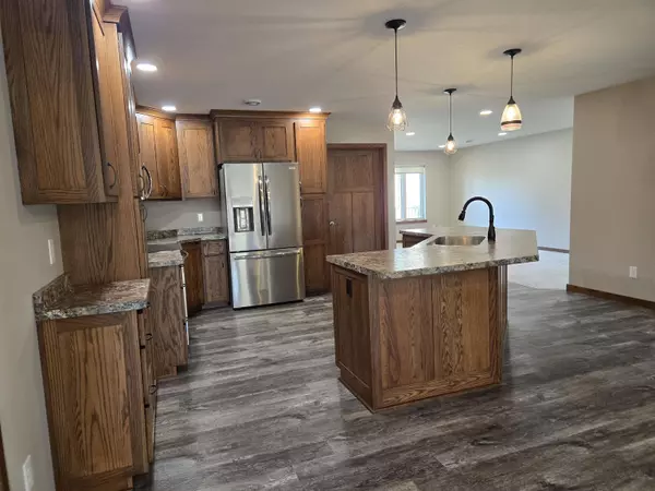 Cresco, IA 52136,309 4th Ave SW