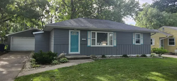 1217 Scott ST, Waterloo, IA 50701