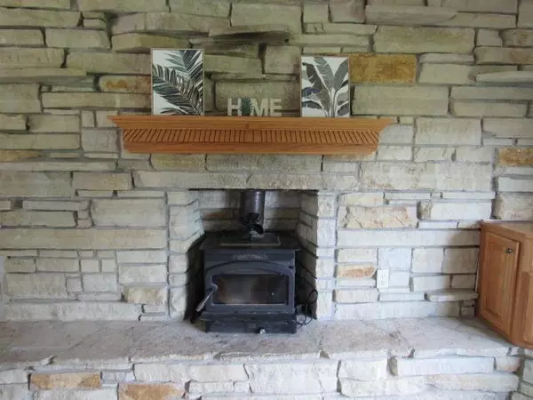 Hopkinton, IA 52310,3108 324th Street