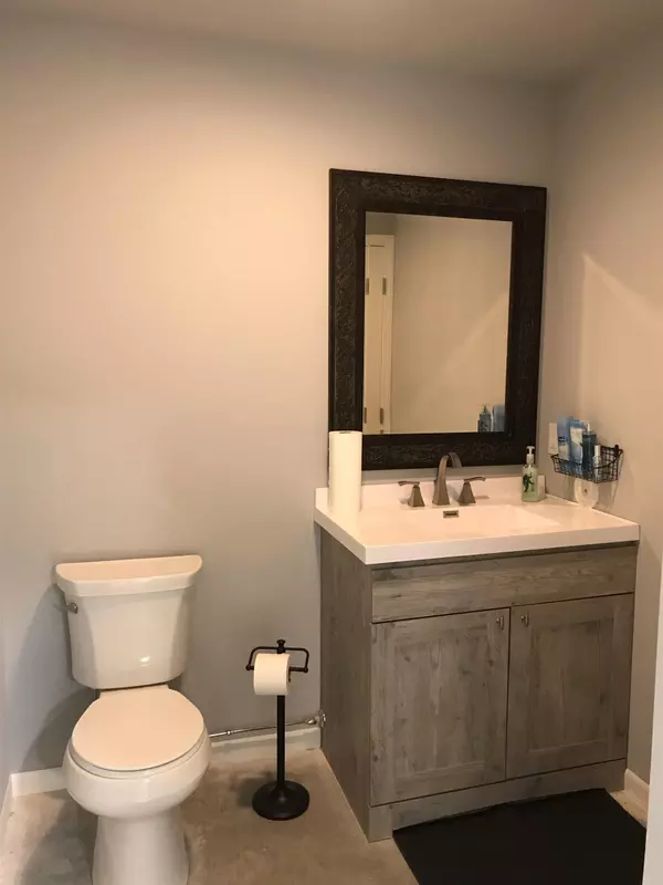 730 Transit ST #2, Denver, IA 50622