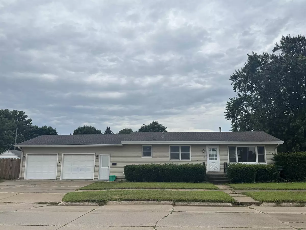 Charles City, IA 50616,600 Freeman