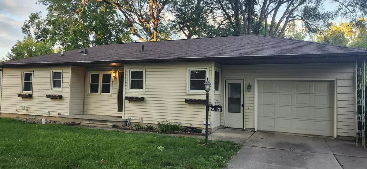 Waterloo, IA 50702,2305 W 8 ST