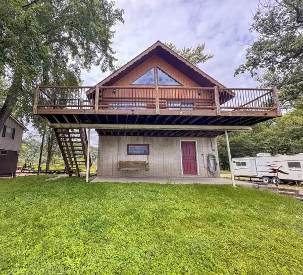 Harpers Ferry, IA 52146,588 Cottage RD