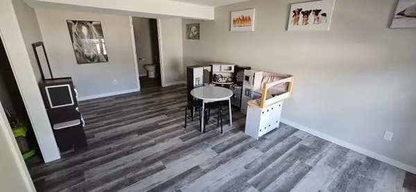 Cascade, IA 52033,820 5Th Ave SW AVE