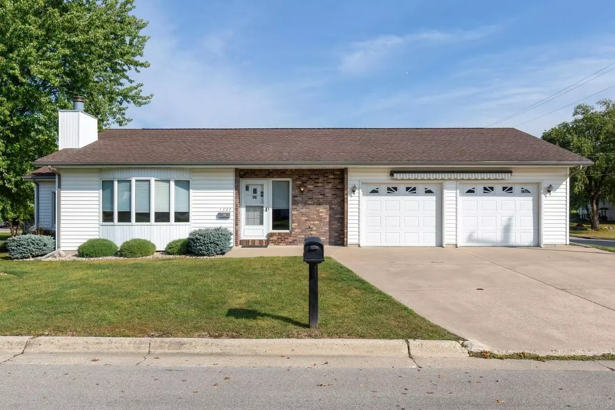 Aplington, IA 50604,1327 Circle