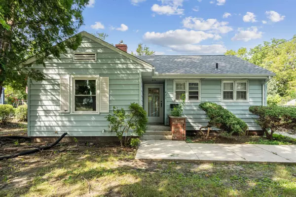 421 Cornwall, Waterloo, IA 50702