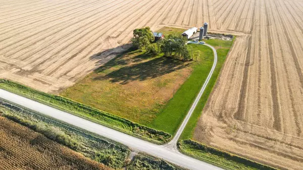 Waverly, IA 50677,1527 Garden AVE