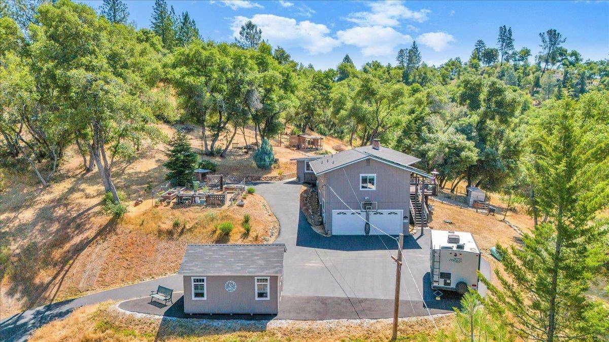 Murphys, CA 95247,175 Woodland Dr