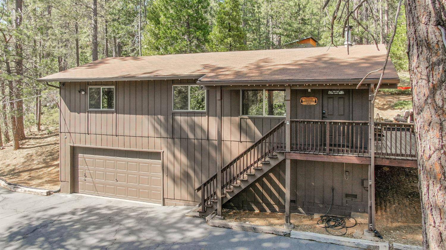 1675 Felix DR, Arnold, CA 95223