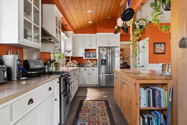 Mountain Ranch, CA 95246,6640 Railroad Flat RD