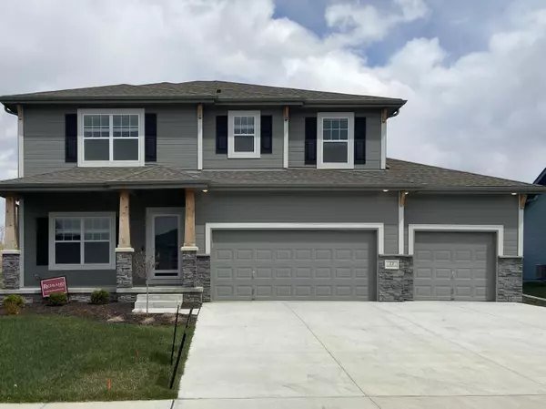 11 BOXELDER ST, Council Bluffs, IA 51503