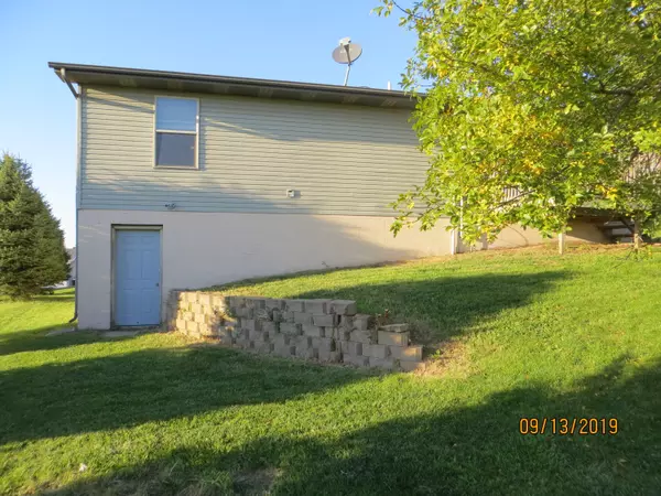 Logan, IA 51546,1102 KERRY LN