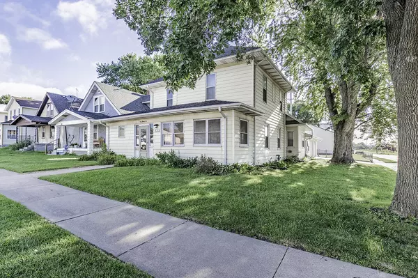 122 S 7TH ST, Missouri Valley, IA 51555