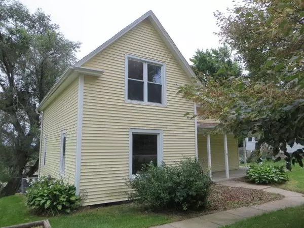 Woodbine, IA 51579,906 LINCOLNWAY ST