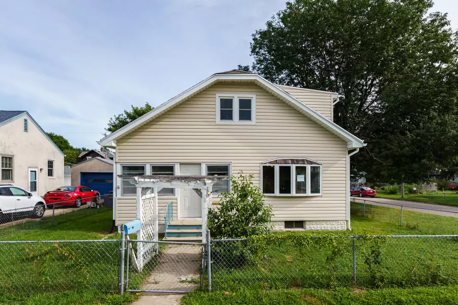 1902 AVENUE A, Council Bluffs, IA 51501