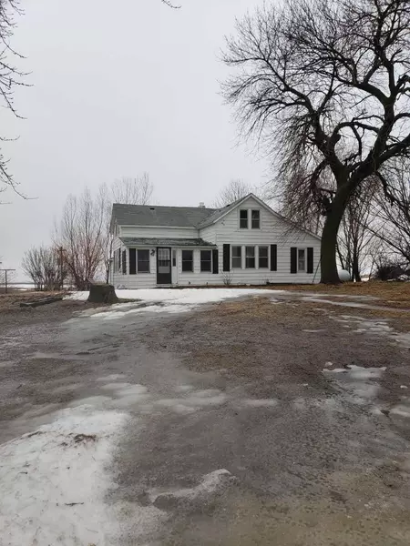 1112 FIR RD, Portsmouth, IA 51565