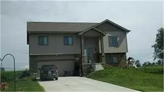 3353 MERIWETHER LEWIS LN, Missouri Valley, IA 51555