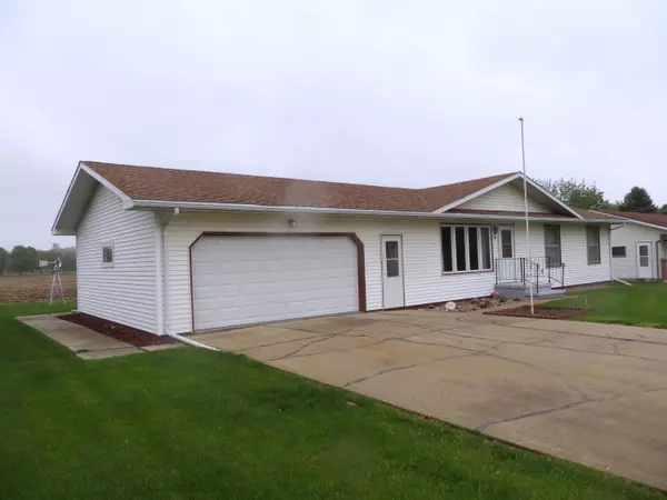 Woodbine, IA 51579,105 LINDEN DR