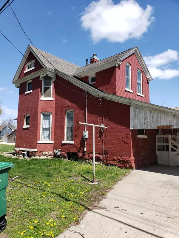 Creston, IA 50801,608 W ADAMS ST