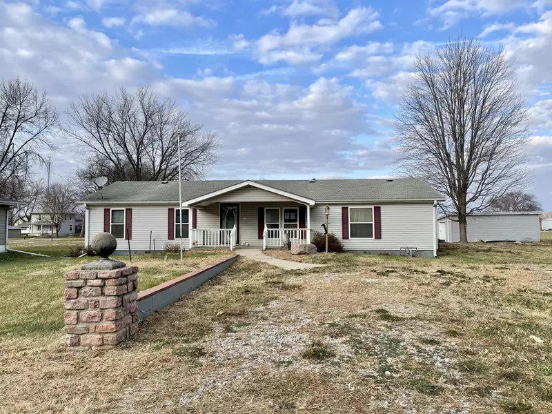 705 5TH ST, Elliott, IA 51532