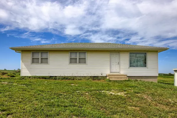 35286 BEECHNUT RD, Carson, IA 51525