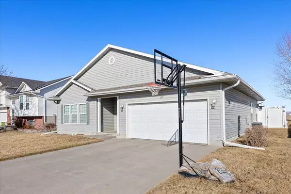 Council Bluffs, IA 51501,308 KESTREL CT