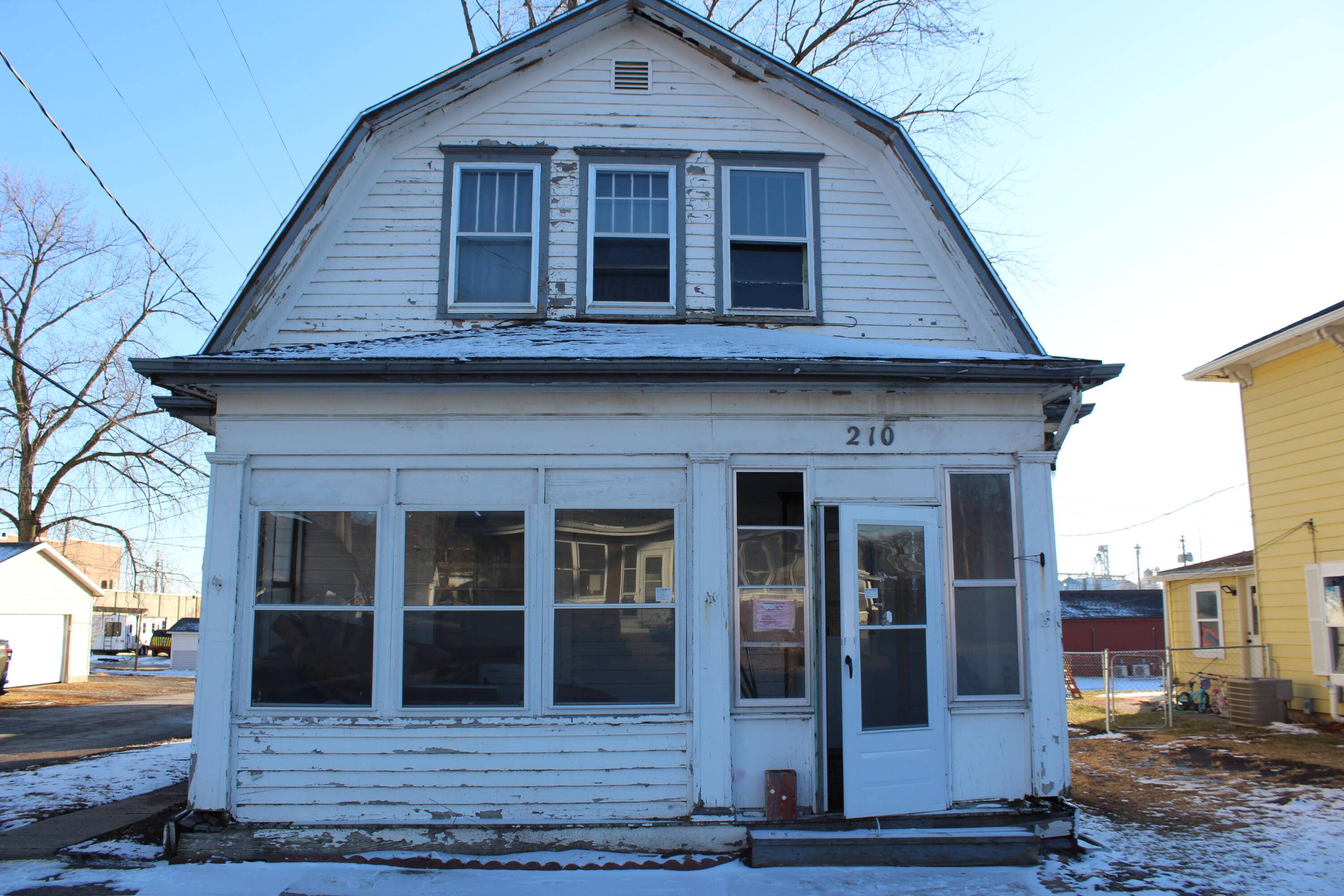 Missouri Valley, IA 51555,210 E HURON ST