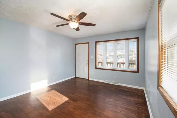 Council Bluffs, IA 51501,3553 10TH AVENUE AVE