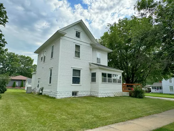 Red Oak, IA 51566,500 MAPLE ST