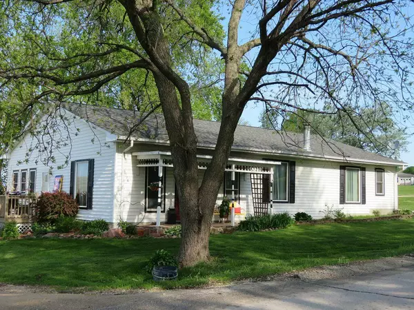 410 S 2ND ST, Neola, IA 51559