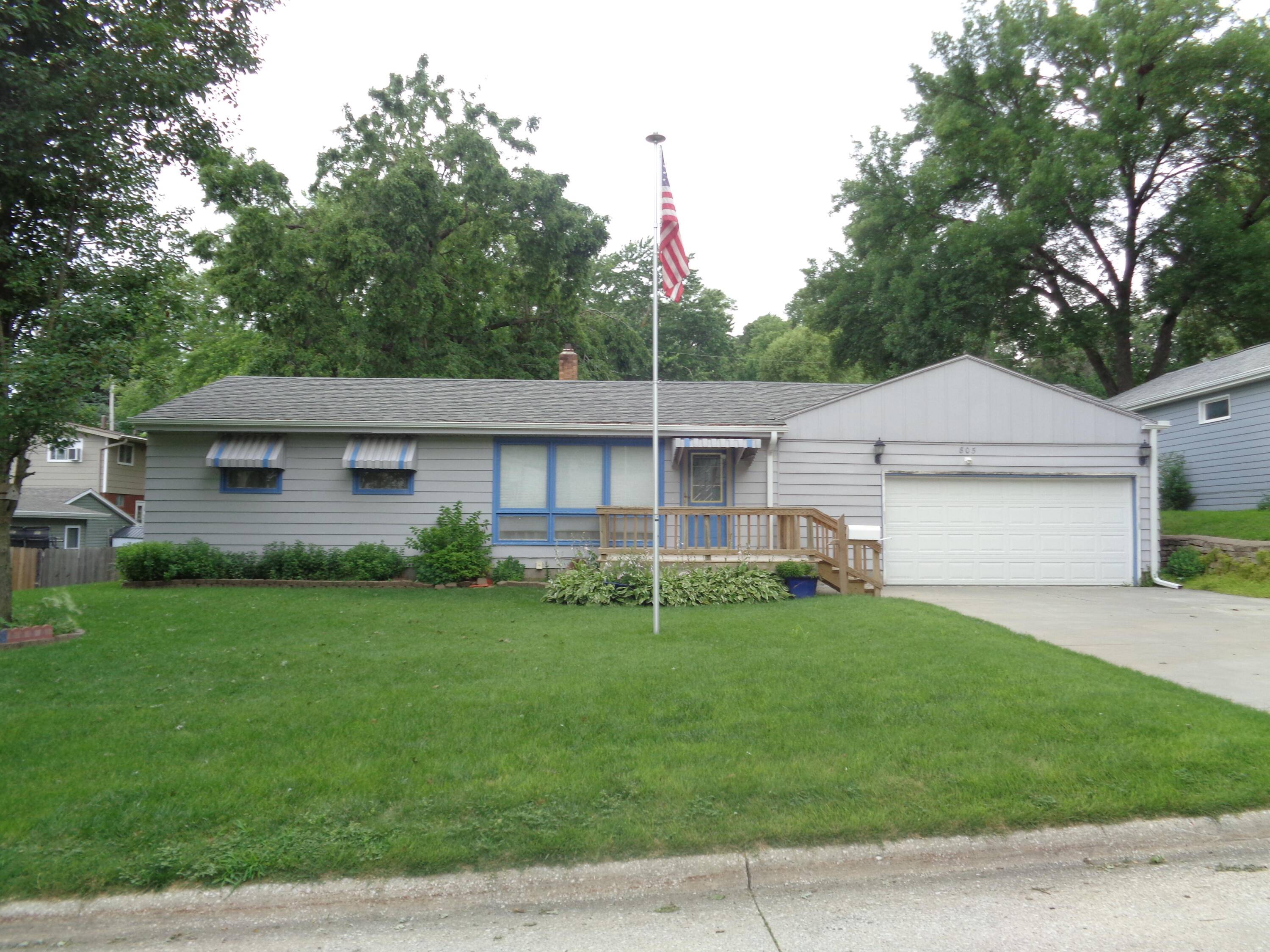 805 VALLEY STREET, Missouri Valley, IA 51555