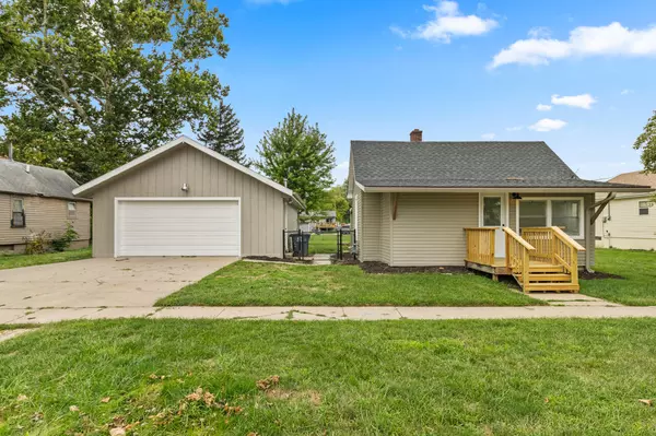 2408 S 6TH ST, Council Bluffs, IA 51501