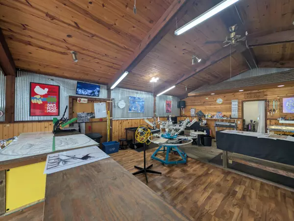 Carson, IA 51525,124 BROADWAY ST