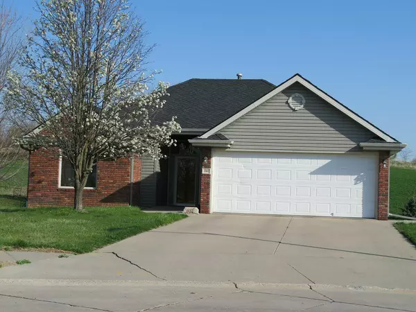 1302 ASTER CIR, Council Bluffs, IA 51503
