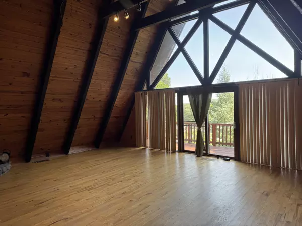 Crescent, IA 51526,500 POWELLS ADD