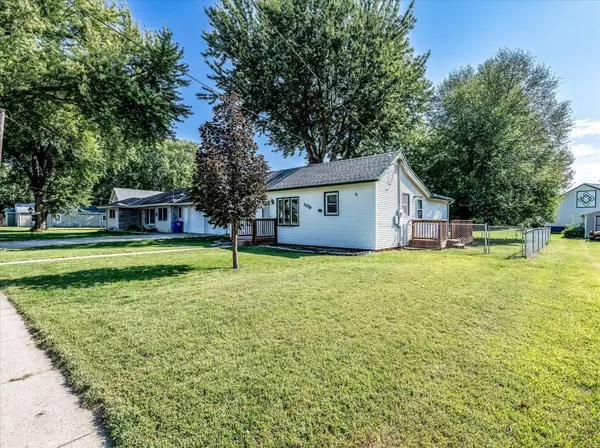 Avoca, IA 51521,1009 N FROST AVE