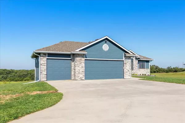 Crescent, IA 51526,24174 205TH ST