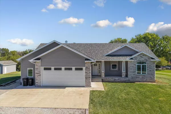 3009 KENNSINGTON TRL, Missouri Valley, IA 51555