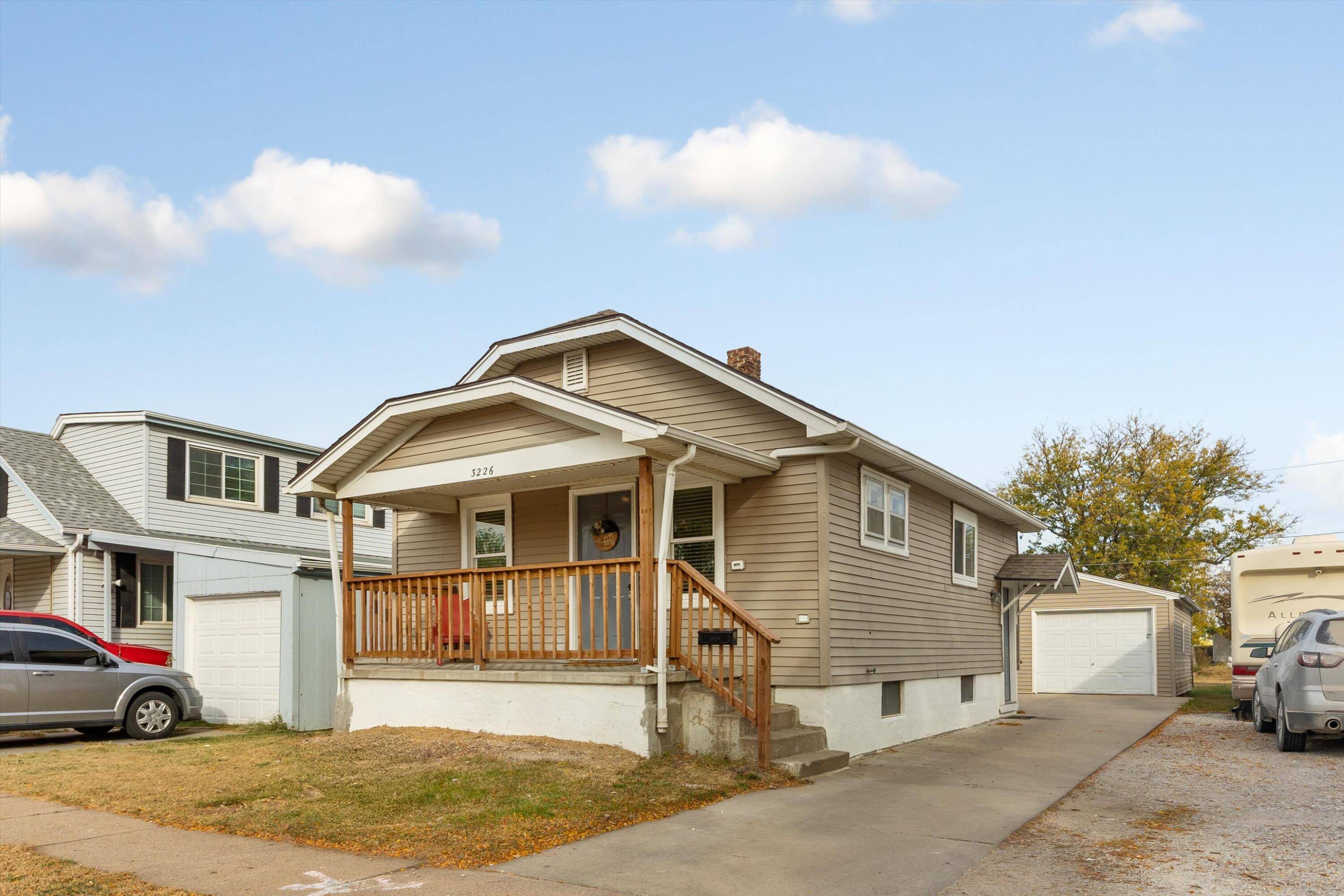 3226 5TH AVE, Council Bluffs, IA 51501