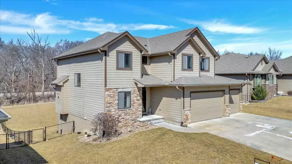 Council Bluffs, IA 51503,24 KINGSRIDGE DR