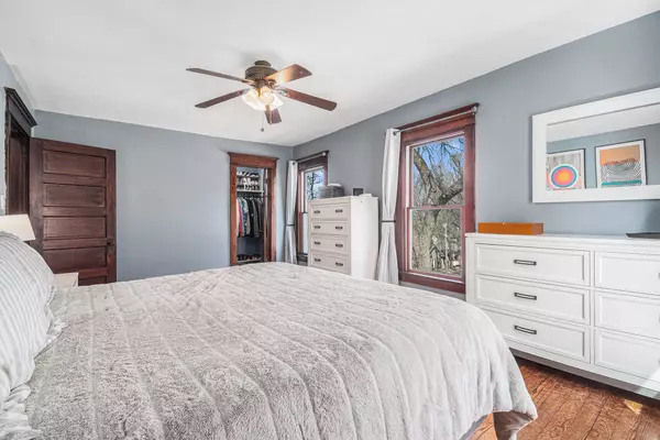 231 9TH AVENUE AVE Council Bluffs, IA 51503