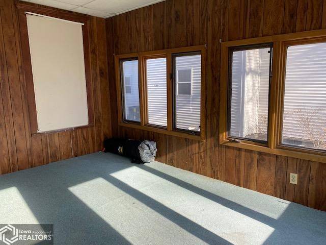 Webster City, IA 50595-4570,915 1st Street