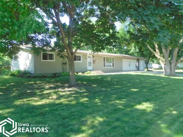 307 Grauer Rd, Jefferson, IA 50129