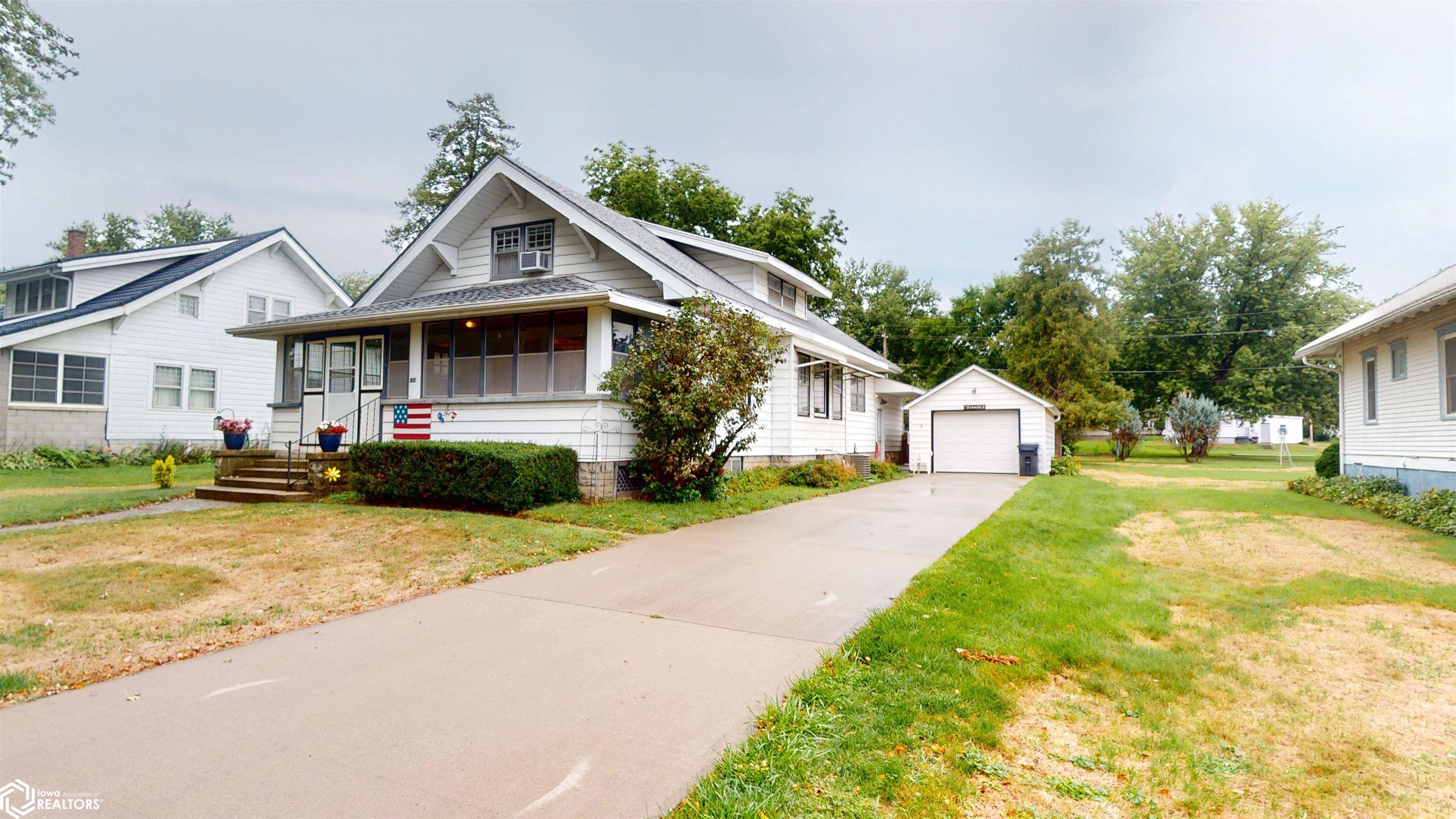 704 5th St, Battle Creek, IA 51006