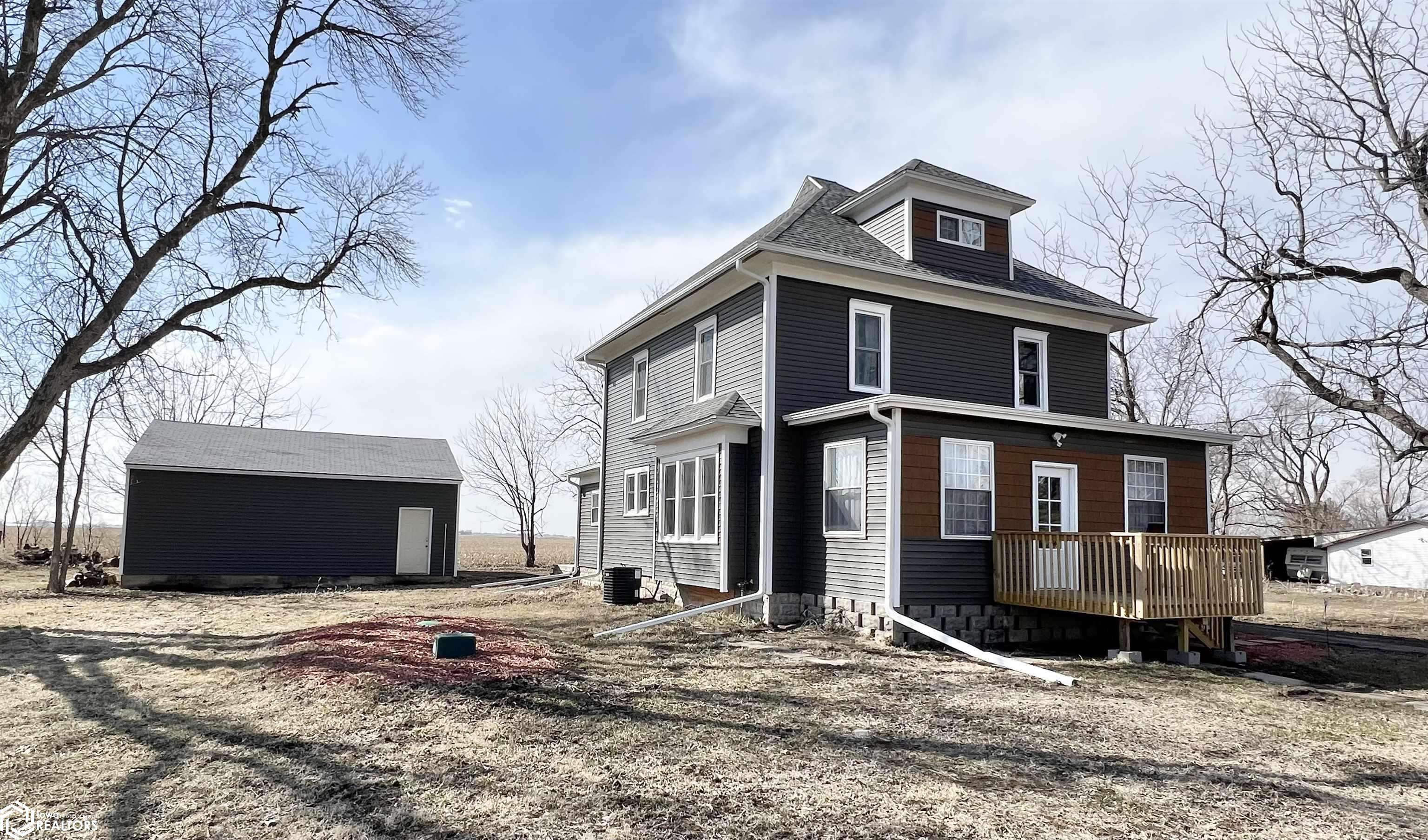 2931 Lafayette Ave, Van Cleve, IA 50162